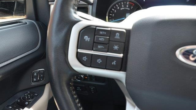 2022 Ford Expedition XLT