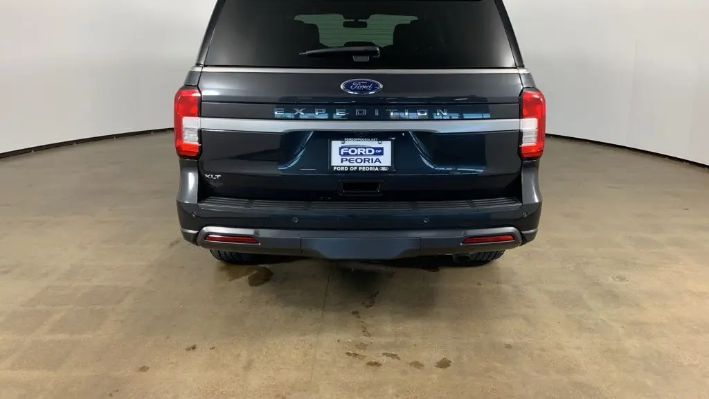 2022 Ford Expedition XLT