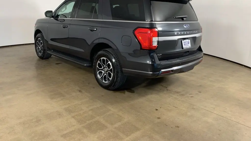 2022 Ford Expedition XLT
