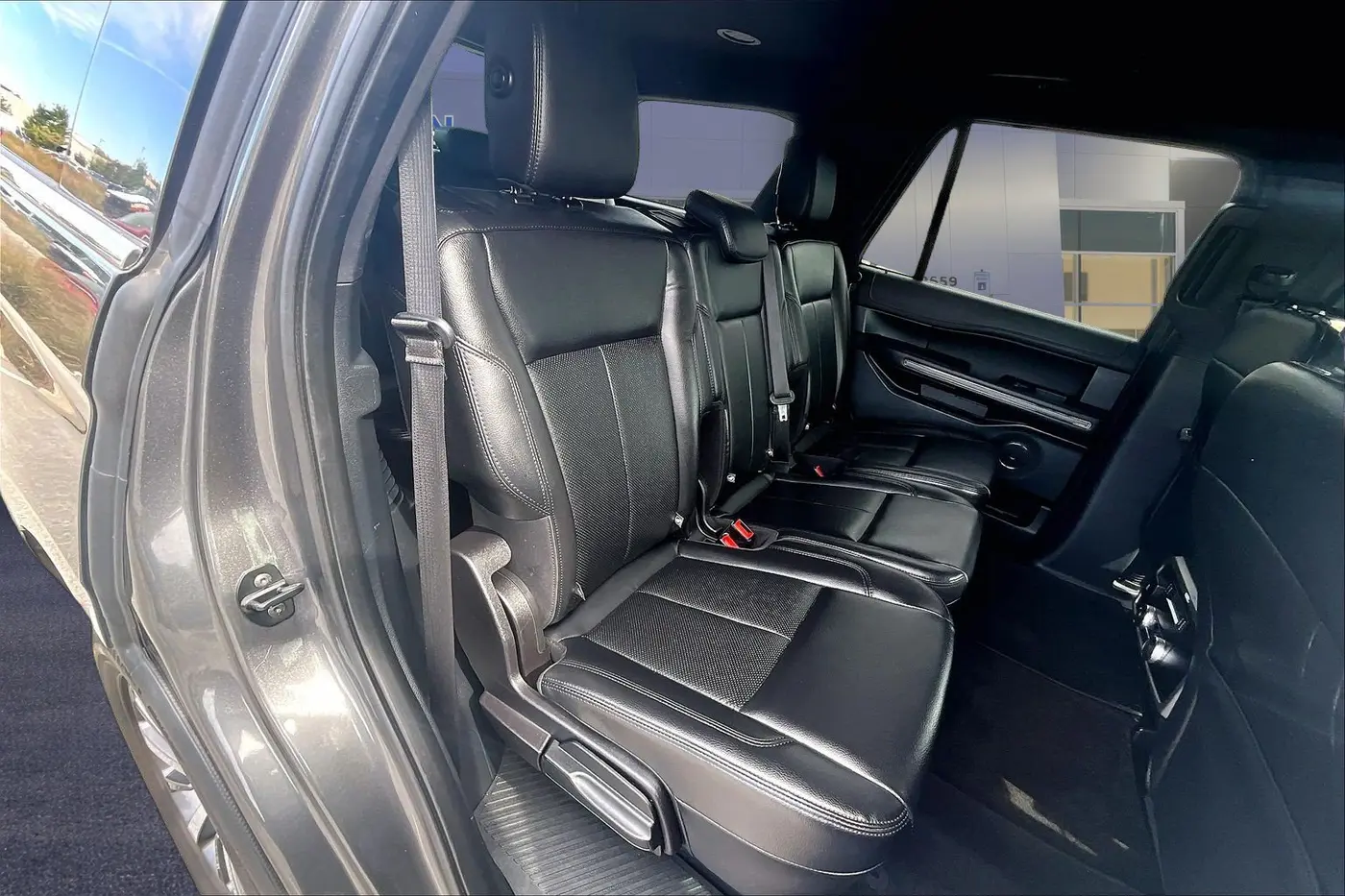 2020 Ford Expedition - $20,900