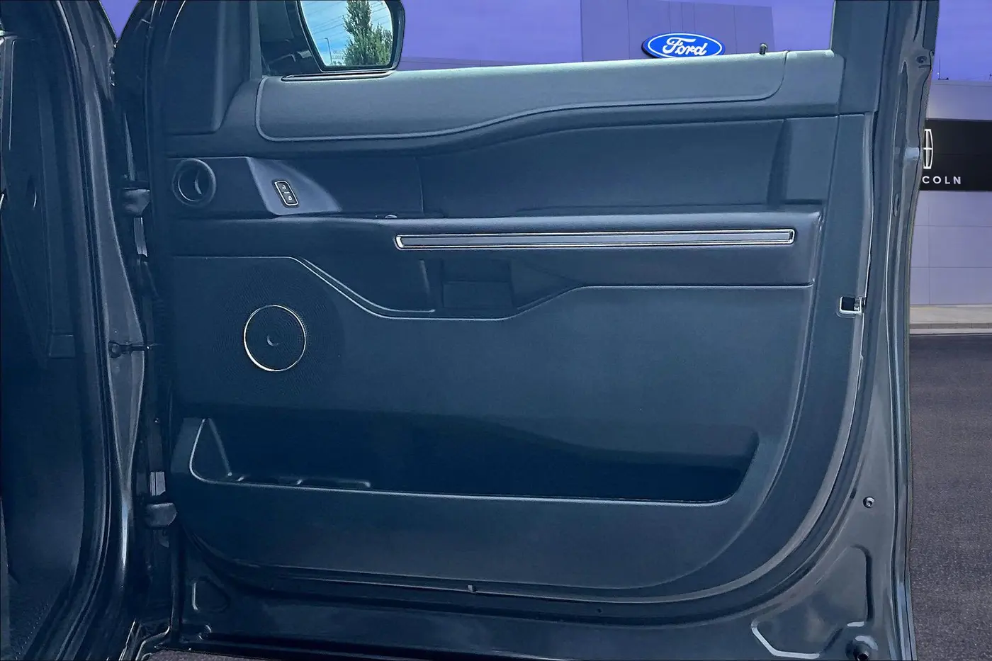 2020 Ford Expedition - $20,900