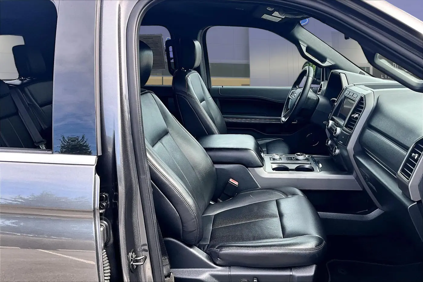 2020 Ford Expedition - $20,900