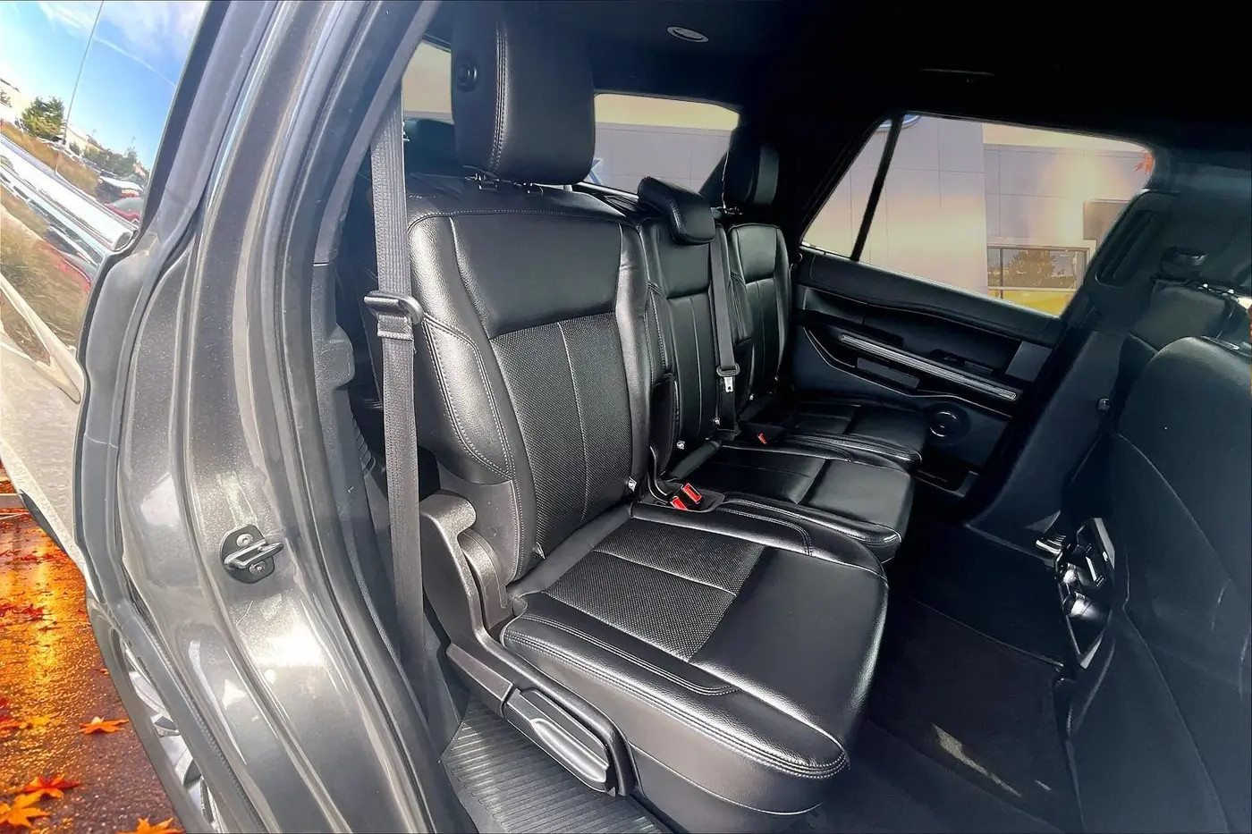 2020 Ford Expedition - $20,700