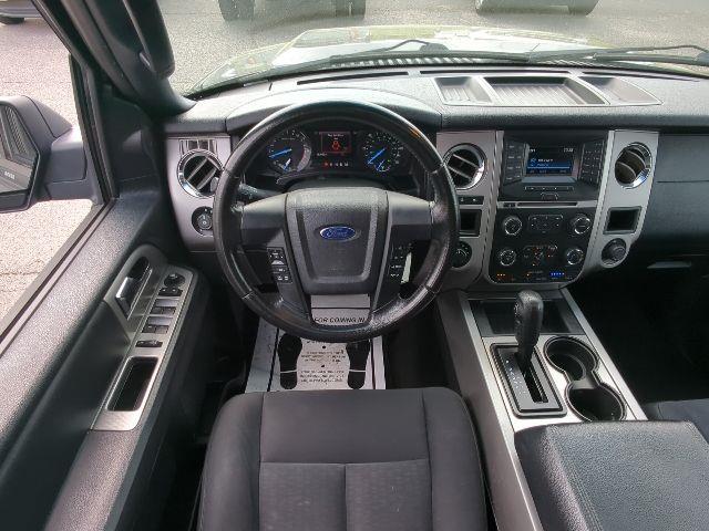 2016 Ford Expedition - $10,486