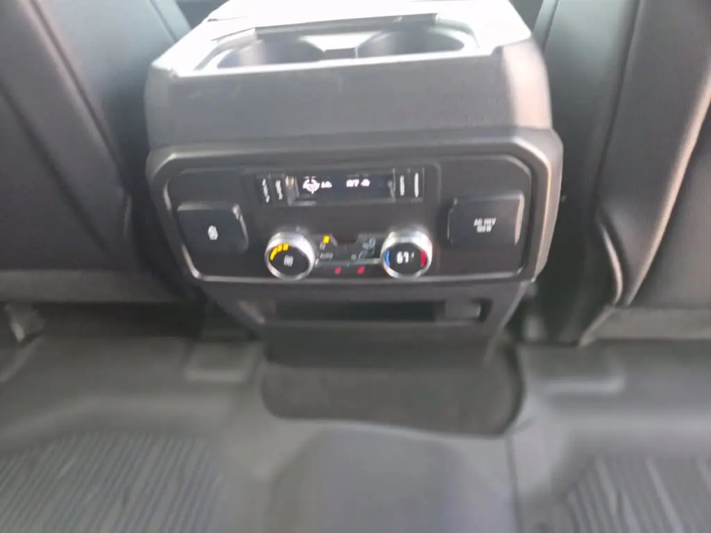 2019 Ford Expedition - $27,807