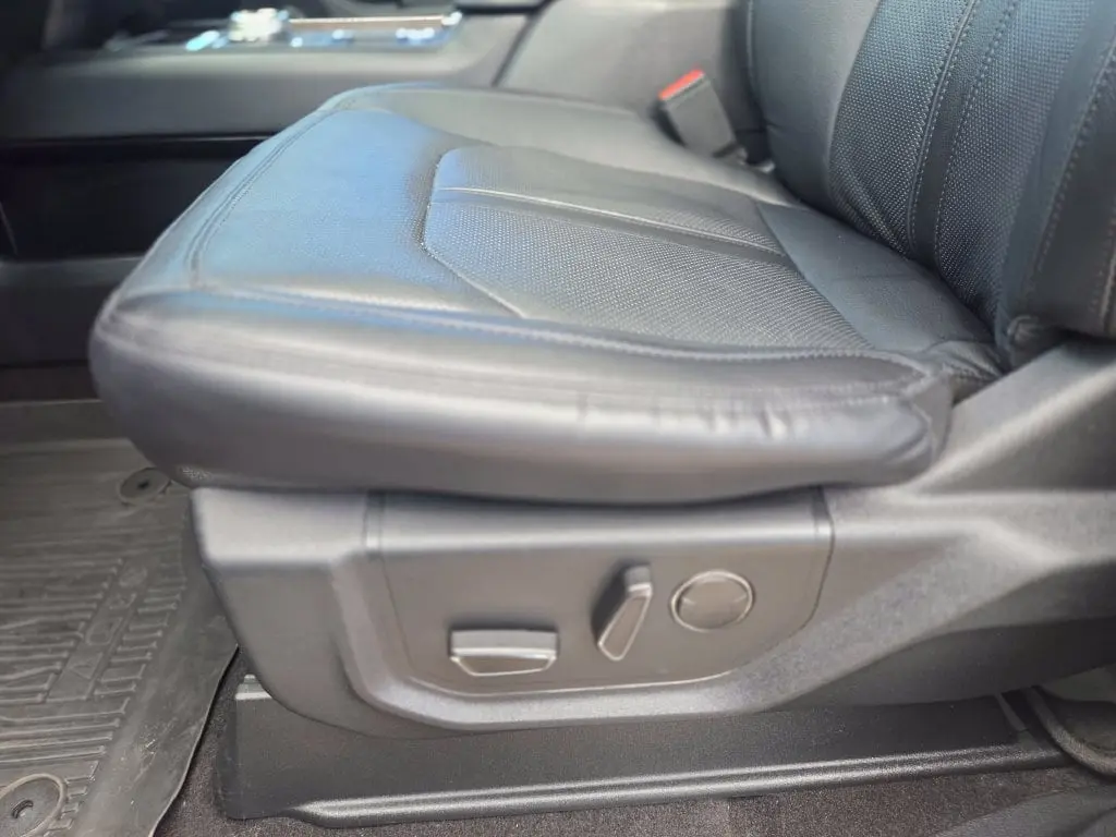 2019 Ford Expedition - $27,807