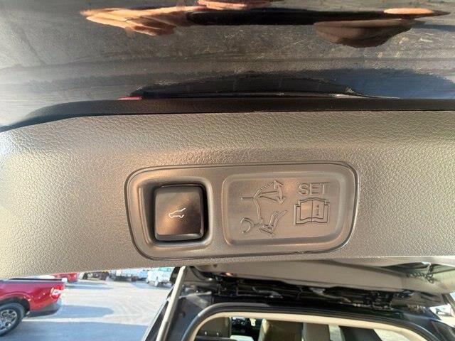 2021 Ford Expedition - $29,975