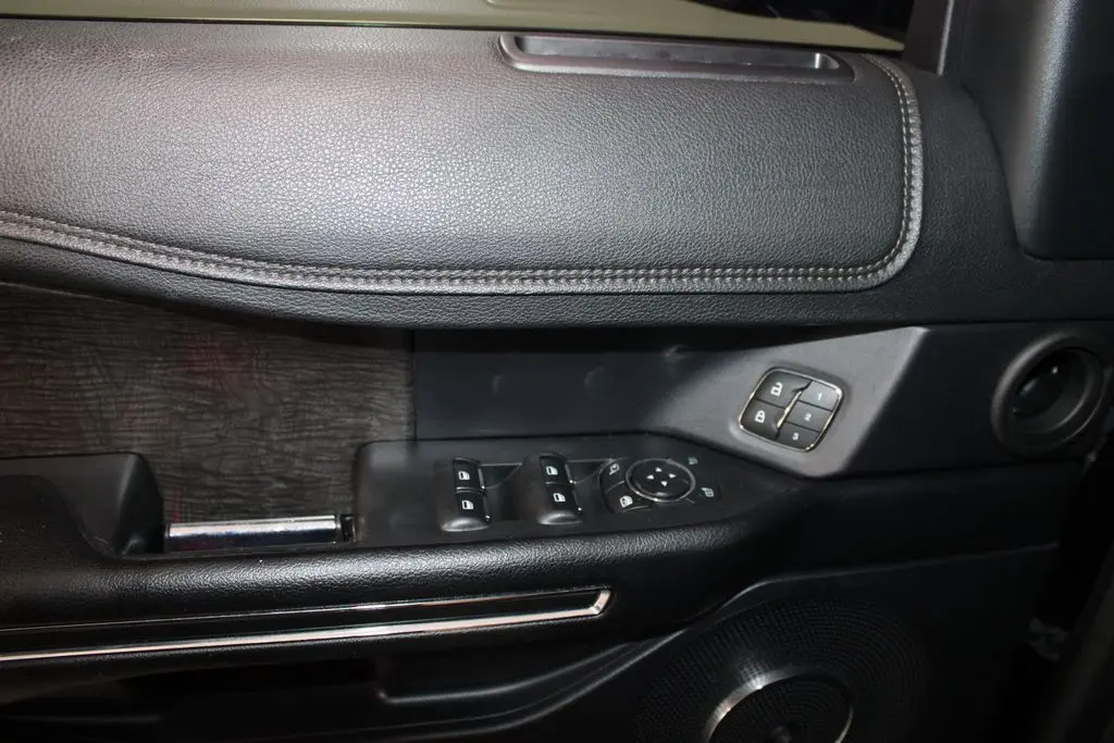 2019 Ford Expedition - $14,998