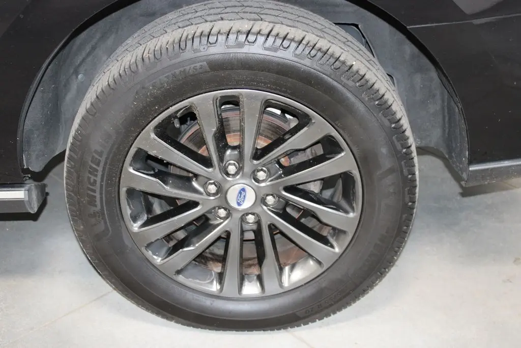 2019 Ford Expedition - $14,998