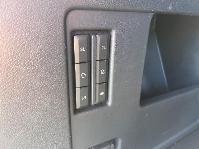 2022 Ford Expedition - $37,995