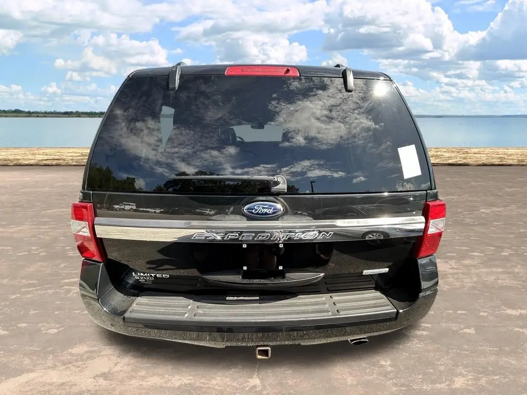 2015 Ford Expedition - $13,950