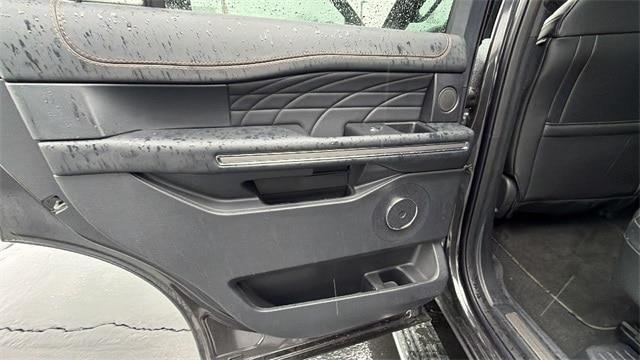 2024 Ford Expedition Platinum