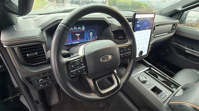 2024 Ford Expedition Platinum