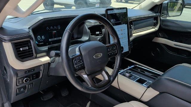 2023 Ford Expedition Platinum