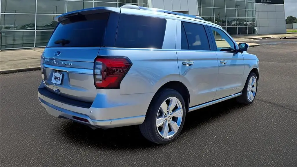 2024 Ford Expedition Platinum