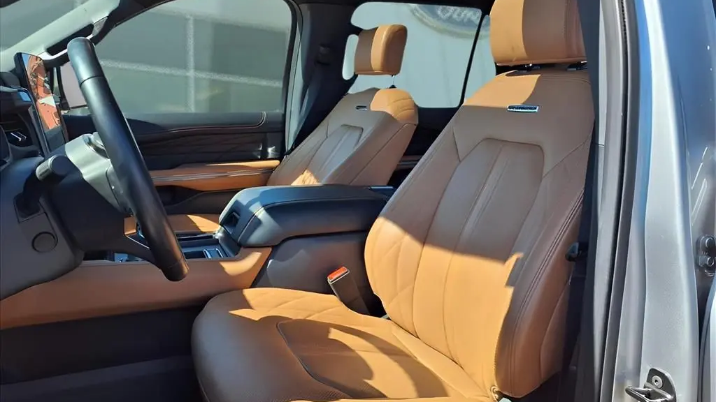 2024 Ford Expedition Platinum