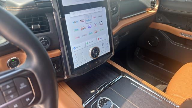 2024 Ford Expedition Platinum