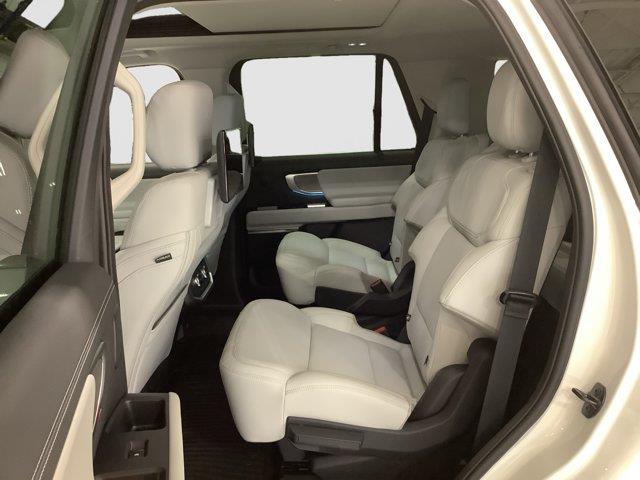 2027 Ford Expedition - $78,995