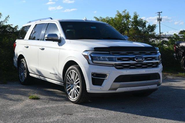 2022 Ford Expedition - $42,476