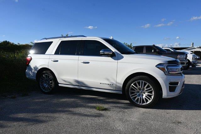 2022 Ford Expedition - $42,476