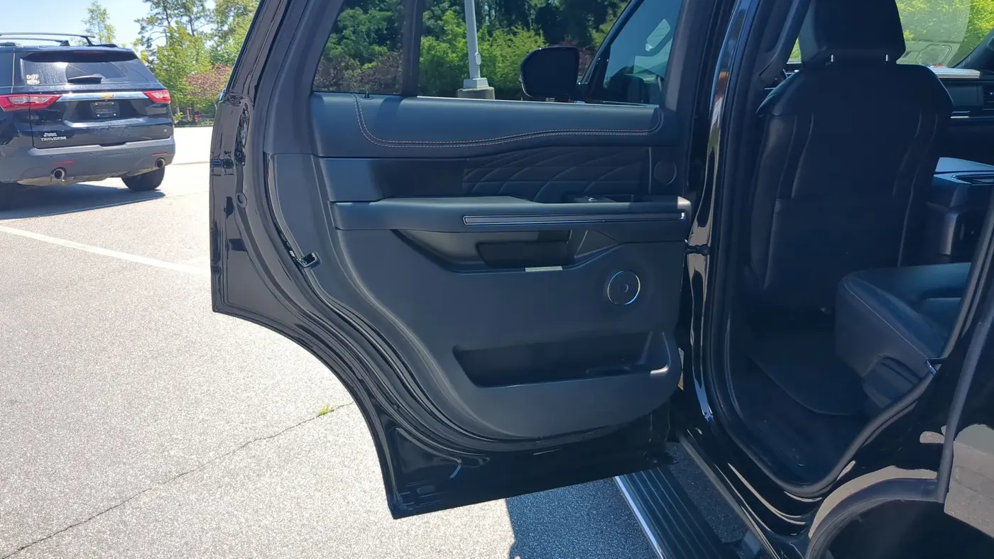 2022 Ford Expedition Platinum