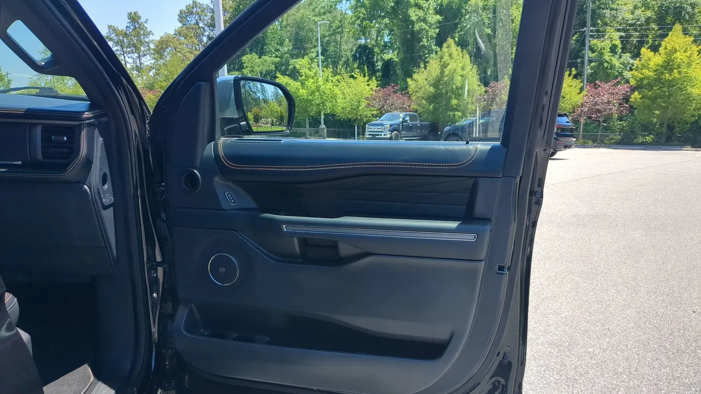 2022 Ford Expedition Platinum