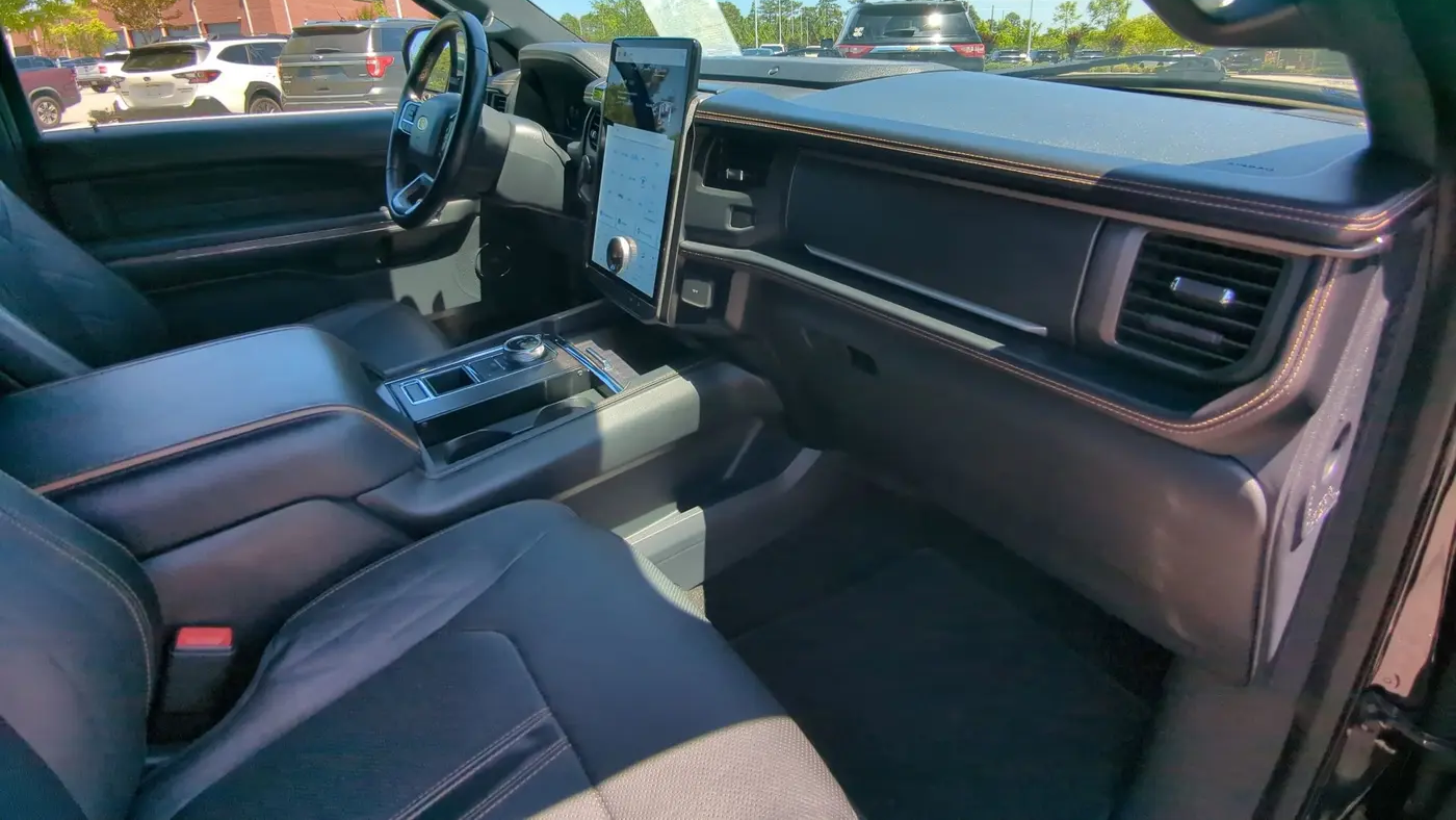 2022 Ford Expedition Platinum