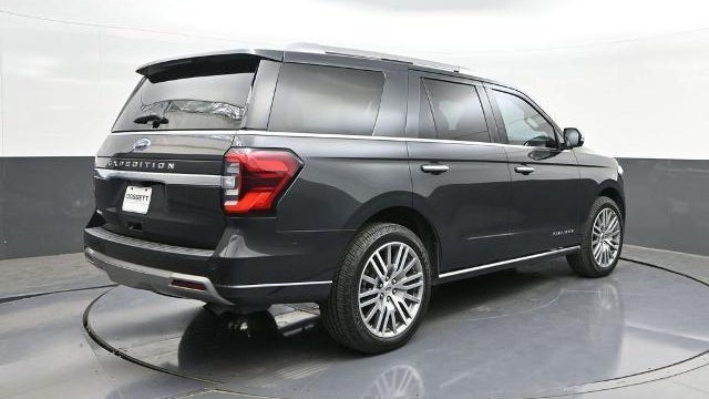 2022 Ford Expedition Platinum