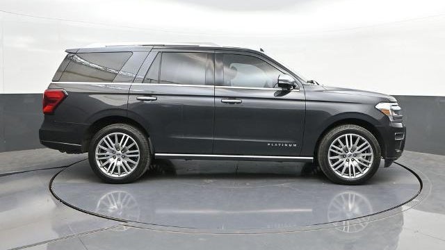 2022 Ford Expedition Platinum