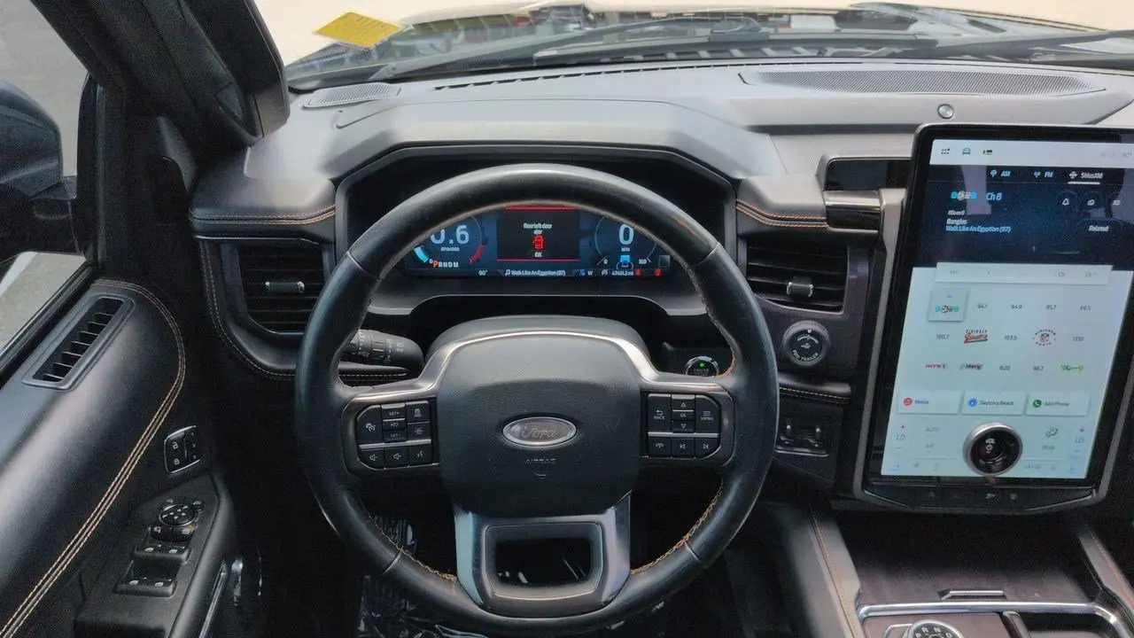 2022 Ford Expedition Platinum
