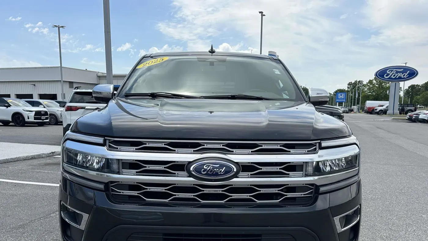 2023 Ford Expedition Platinum