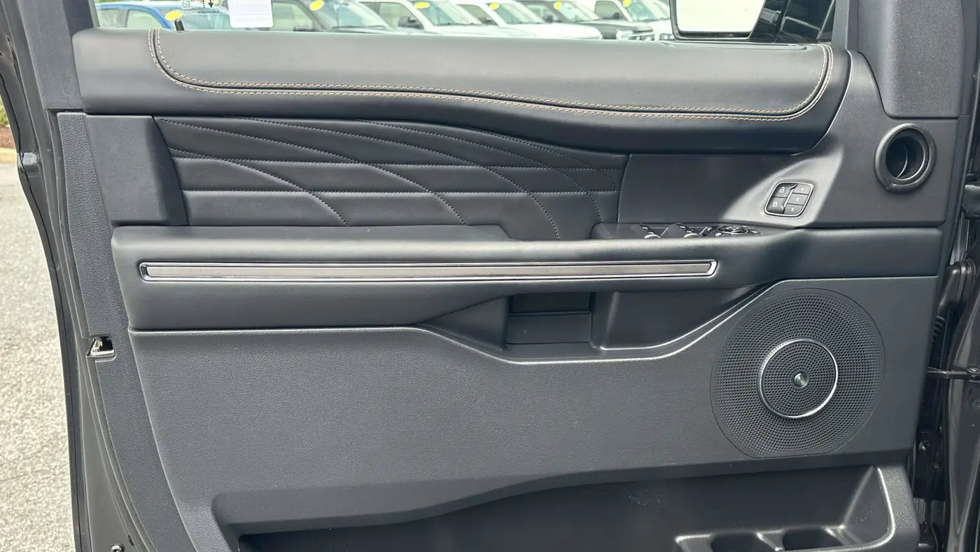 2023 Ford Expedition Platinum