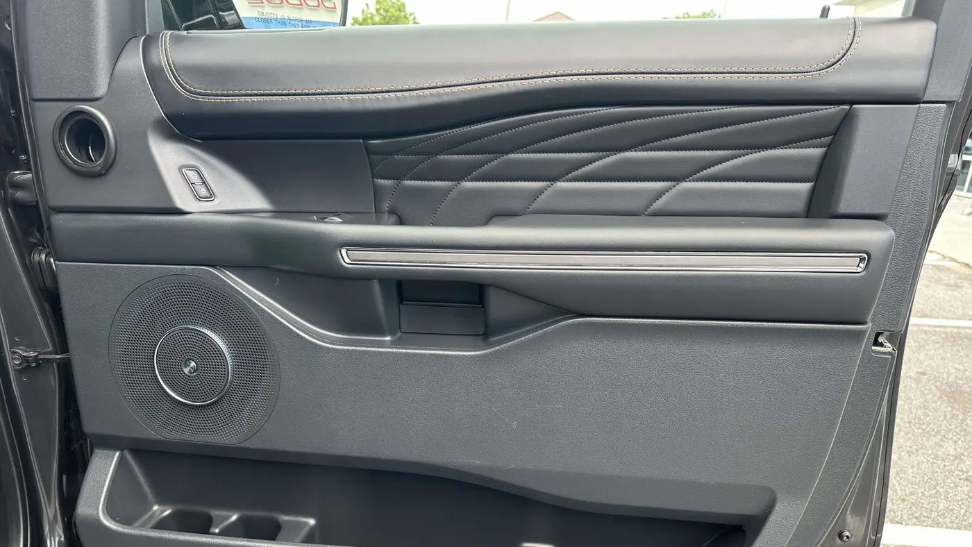 2023 Ford Expedition Platinum