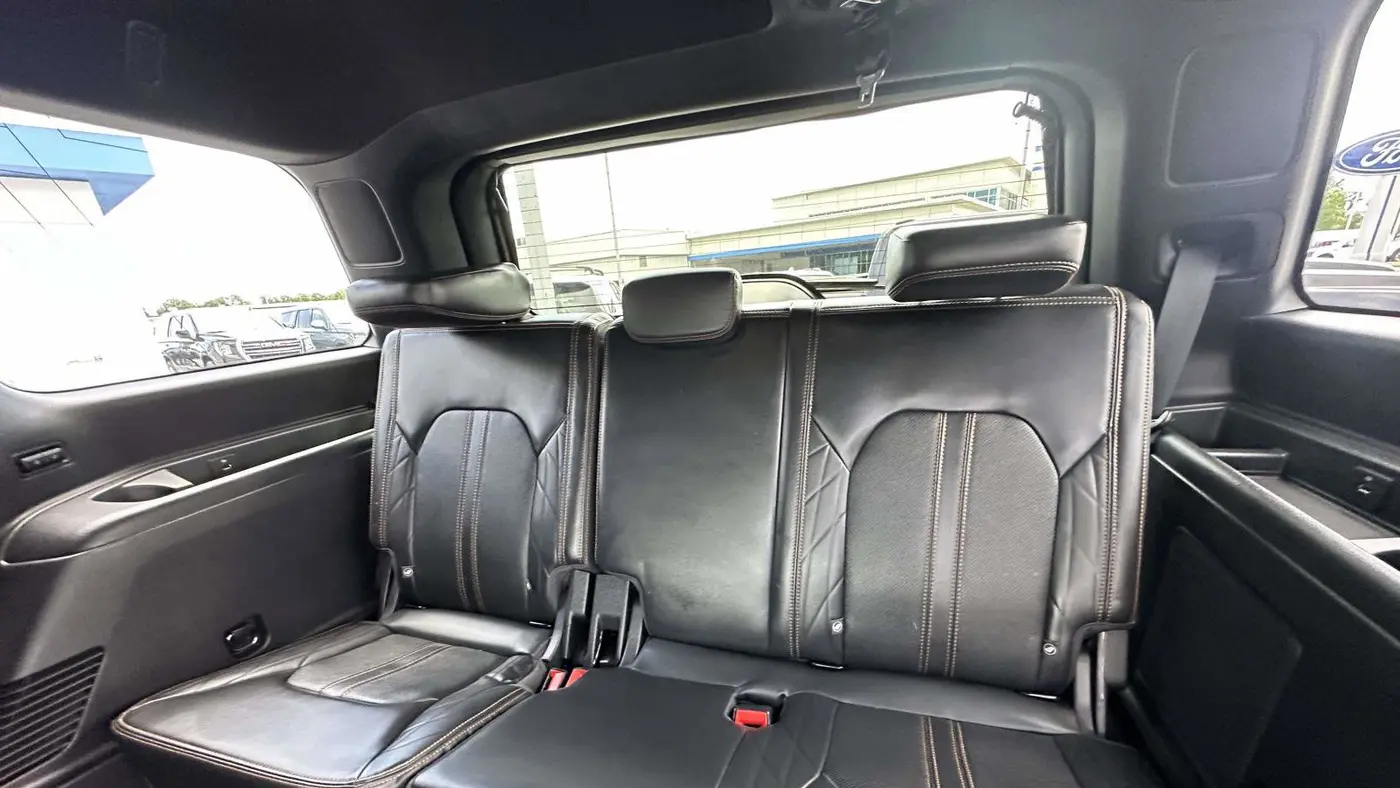 2023 Ford Expedition Platinum
