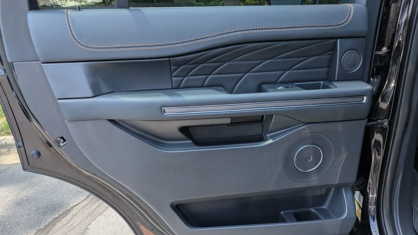 2023 Ford Expedition Platinum