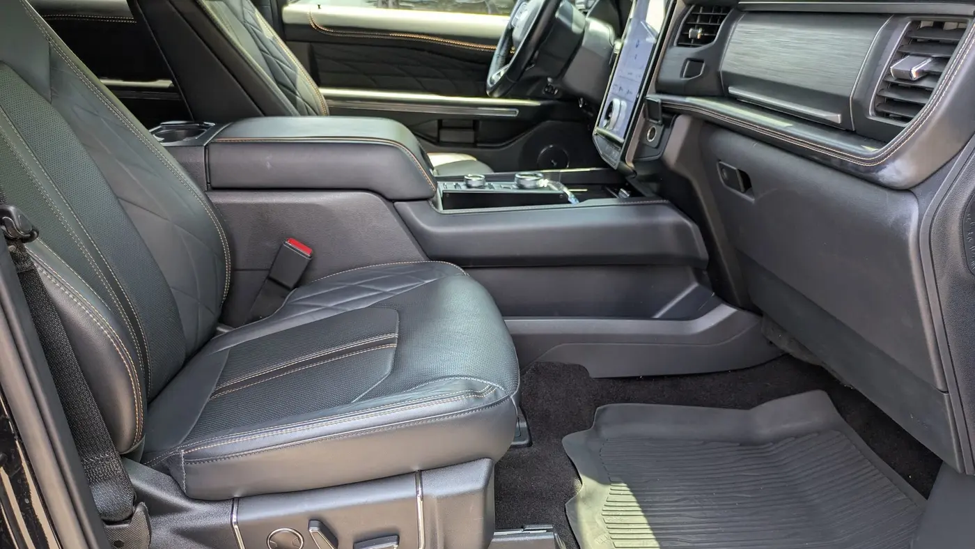 2023 Ford Expedition Platinum