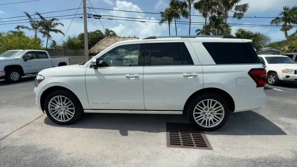 2024 Ford Expedition Platinum