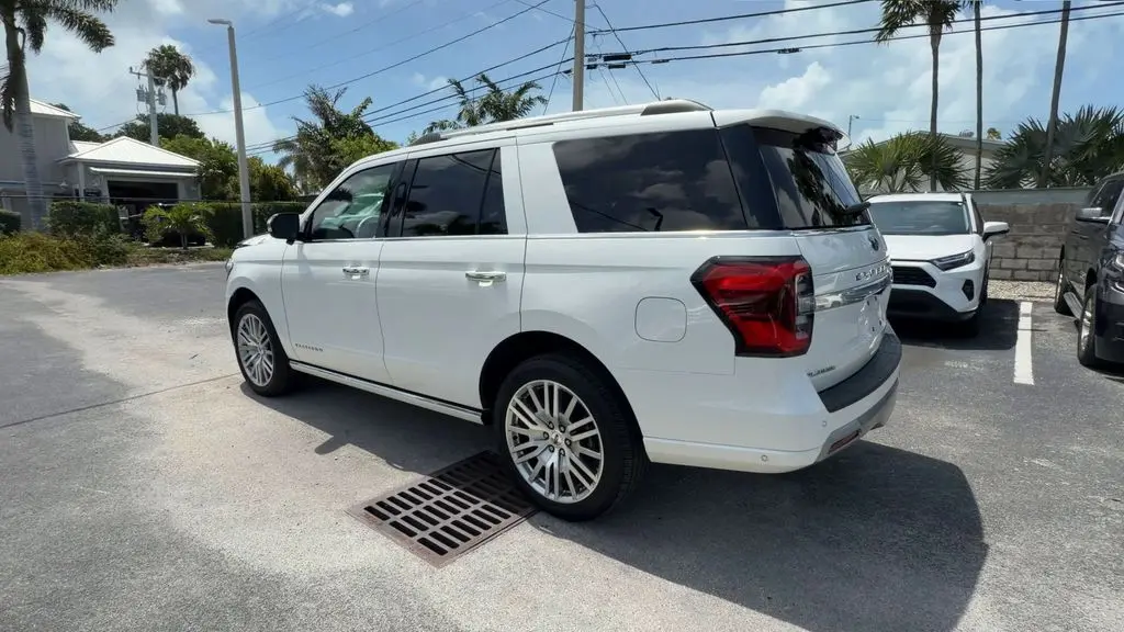 2024 Ford Expedition Platinum