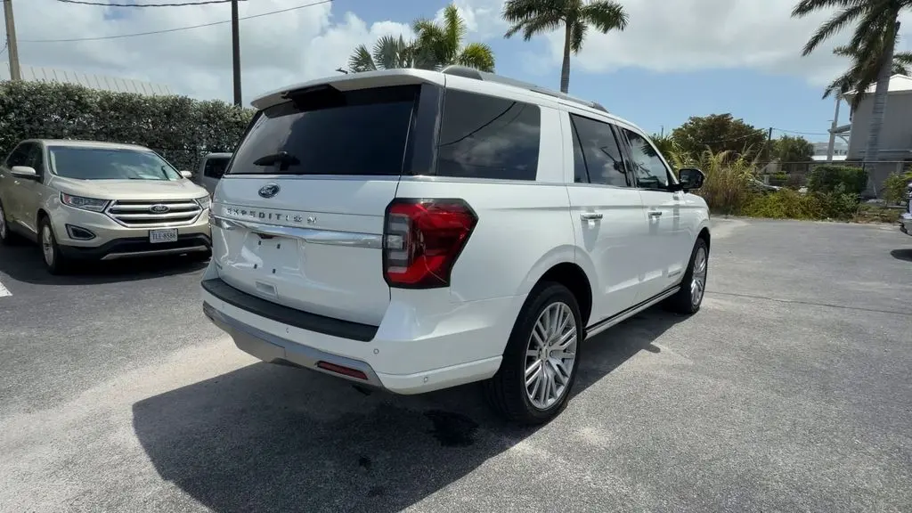 2024 Ford Expedition Platinum