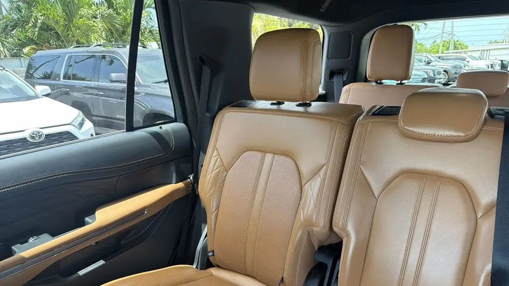 2024 Ford Expedition Platinum