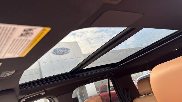 2024 Ford Expedition Platinum
