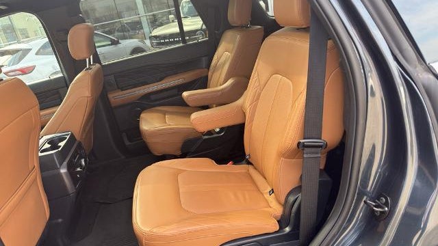 2024 Ford Expedition Platinum