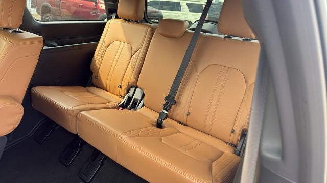 2024 Ford Expedition Platinum