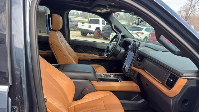 2024 Ford Expedition Platinum