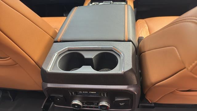 2024 Ford Expedition Platinum