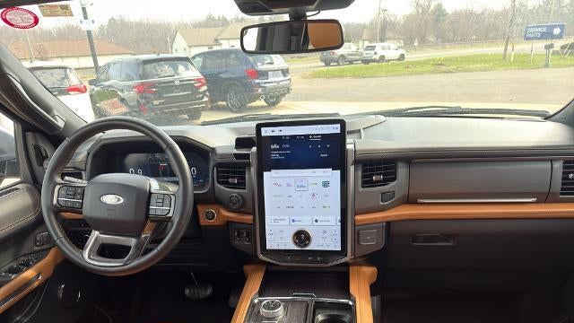 2024 Ford Expedition Platinum