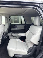 2025 Expedition Thumbnail 8