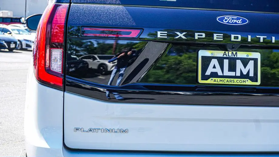 2025 Ford Expedition Platinum
