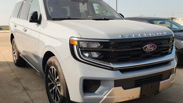 Preowned 2025 Ford Expedition Platinum for Sale