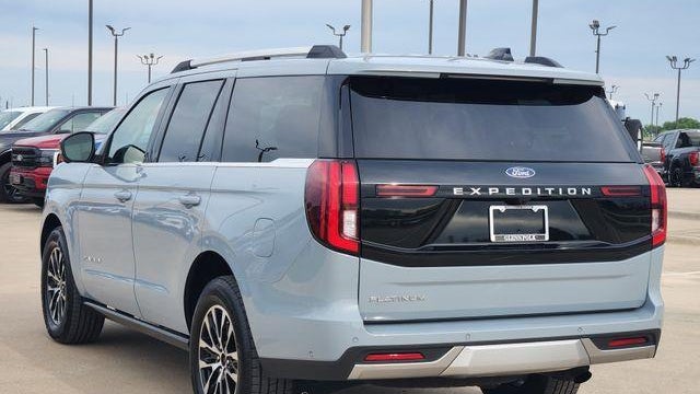 2025 Ford Expedition Platinum